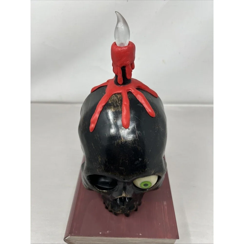 Vintage Gemmy Halloween Talking Skull Decoration Lights & Various Sounds